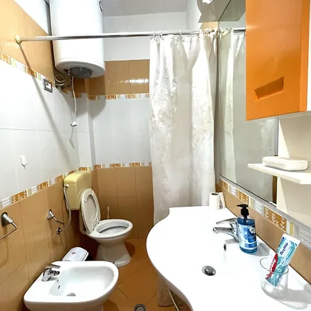 Kam 3 Bedrooms In The Center 公寓 *