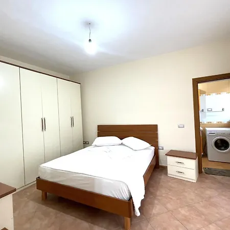 公寓 Kam 3 Bedrooms In The Center *