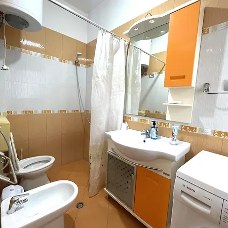Kam 3 Bedrooms In The Center 公寓